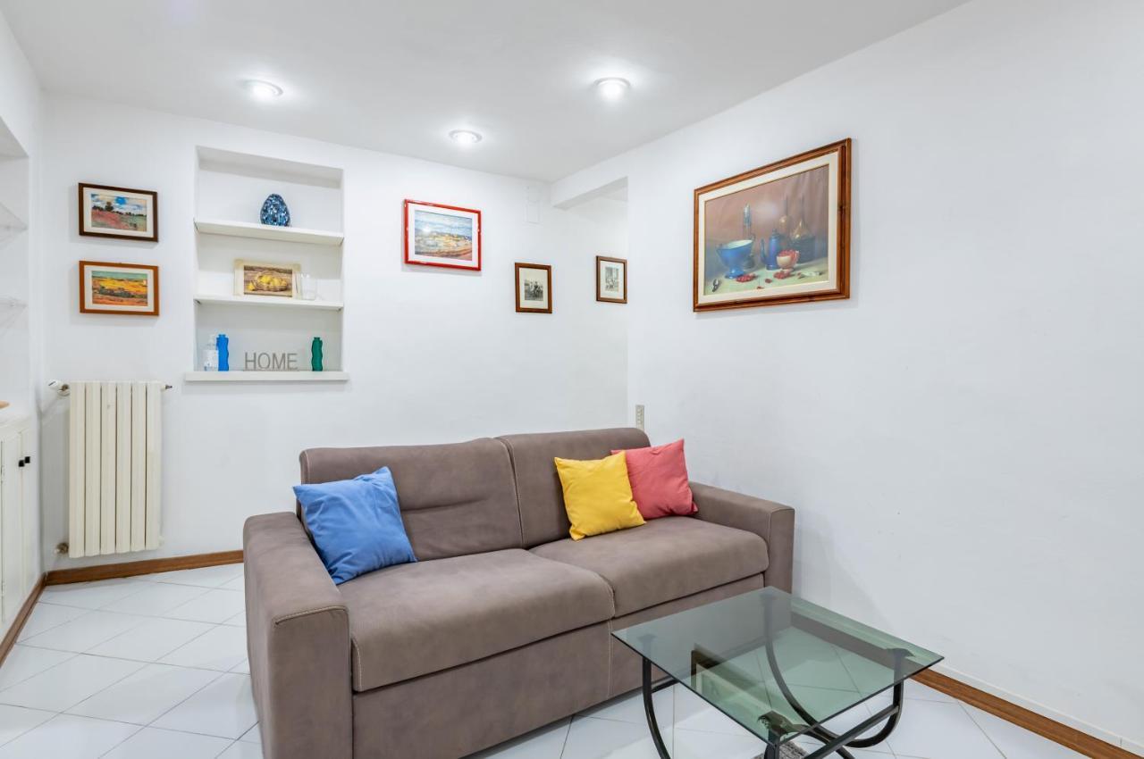 Sant'Ambrogio Central Apt: Your Florence Hideaway エクステリア 写真